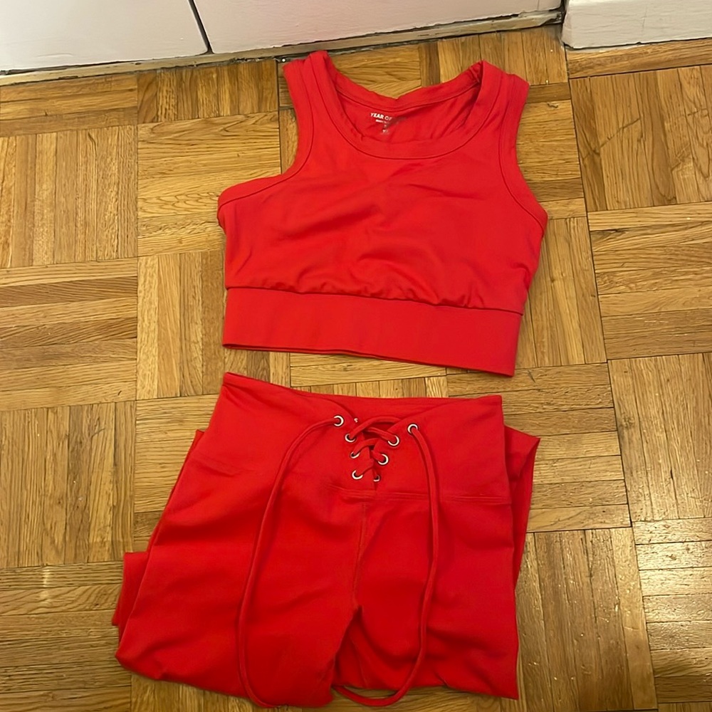 LIKE NEW Year of Ours workout set!